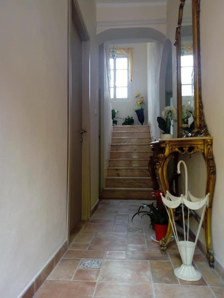 Il Girasole ...At Andorus' House - Housity