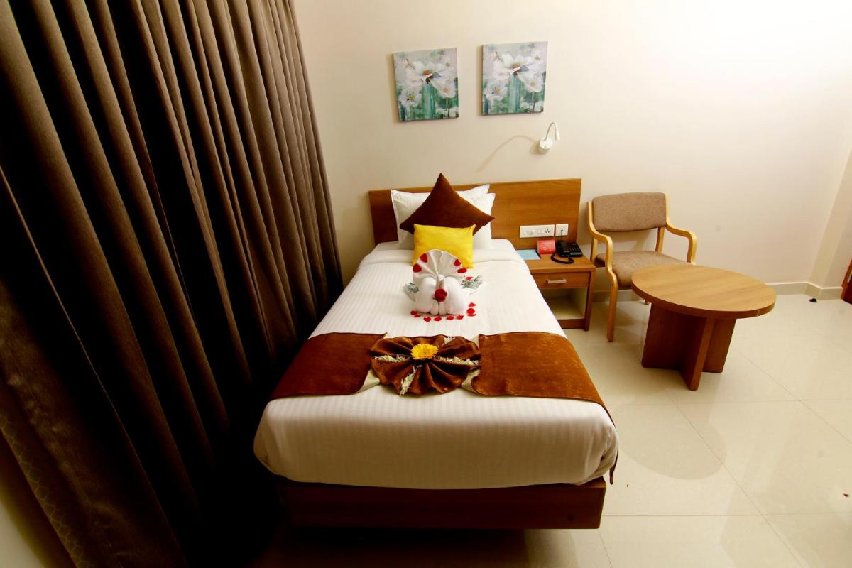 HOTEL PANACEA VENTURES - Housity