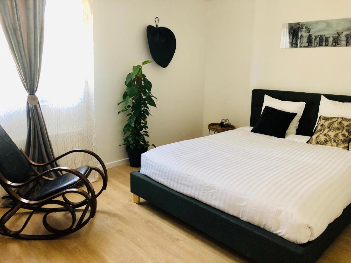 VILLA BIRDS - Housity