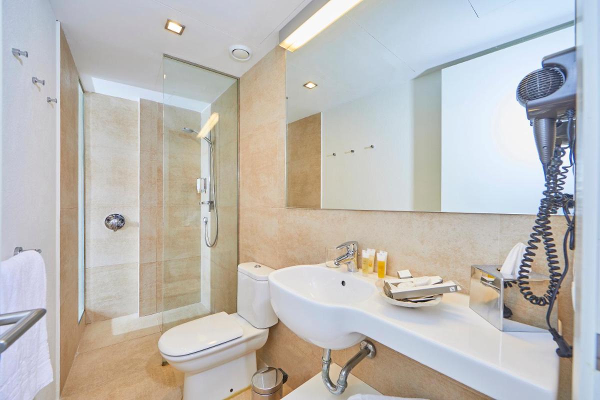 Un baño de Santa Clara Urban Hotel & Spa