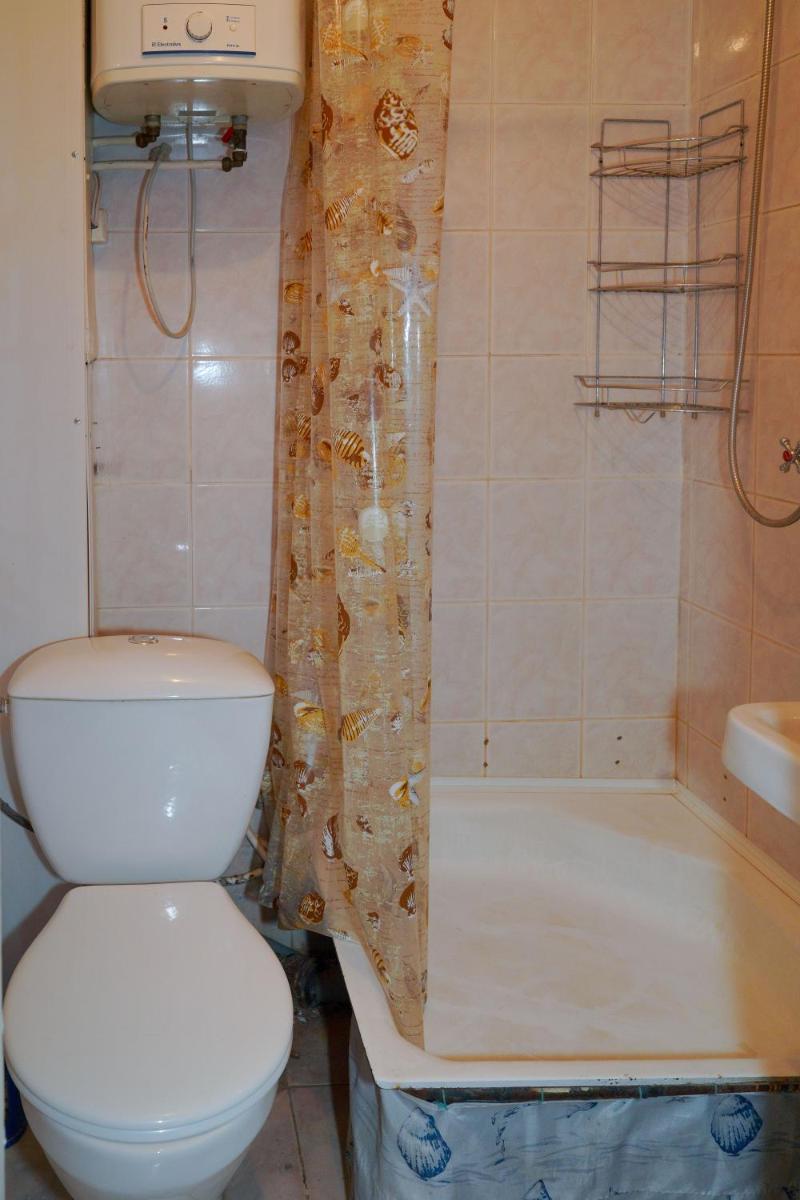 Economi Hotel Kraskovo - Housity