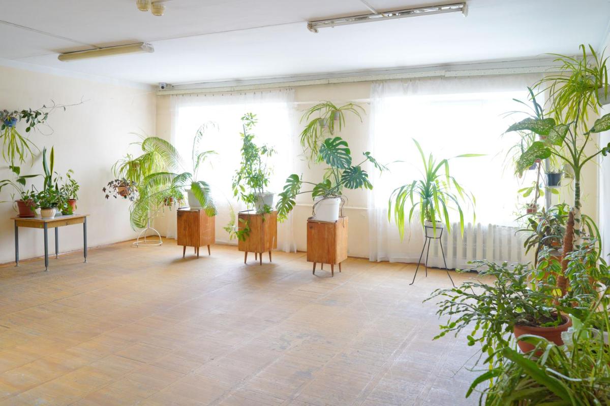 Economi Hotel Kraskovo - Housity