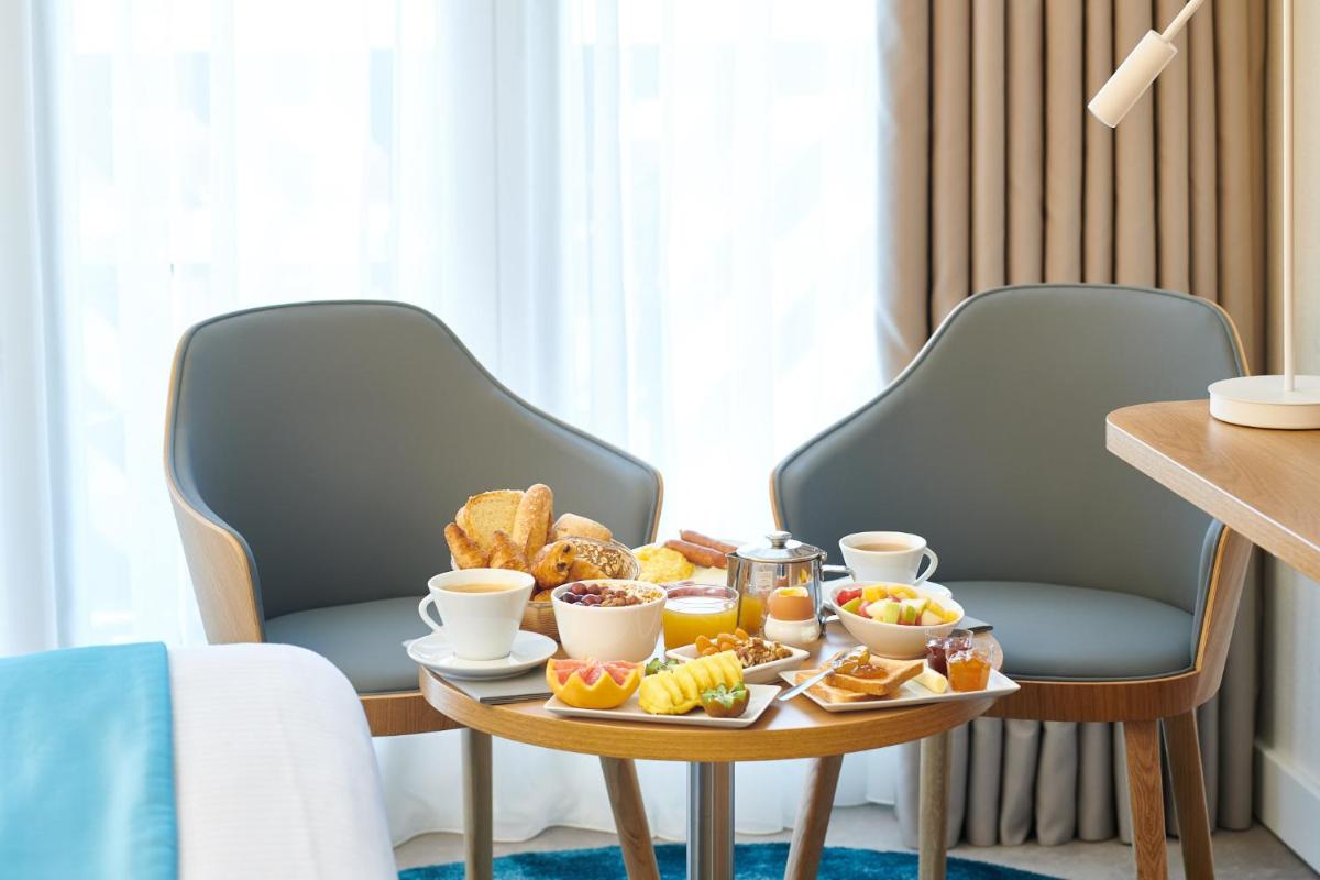 Nourriture dans l'hôtel ou à proximité