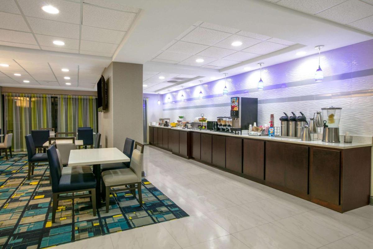 La Quinta by Wyndham Horn Lake / Southaven Area - Housity
