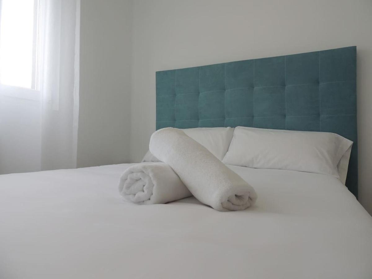 Precioso piso en Oviedo, Parking, Wifi y Netflix By DeLabra Apartments - Housity