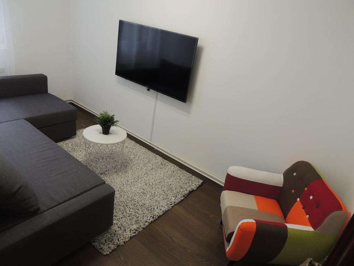 Precioso piso en Oviedo, Parking, Wifi y Netflix By DeLabra Apartments - Hizvo