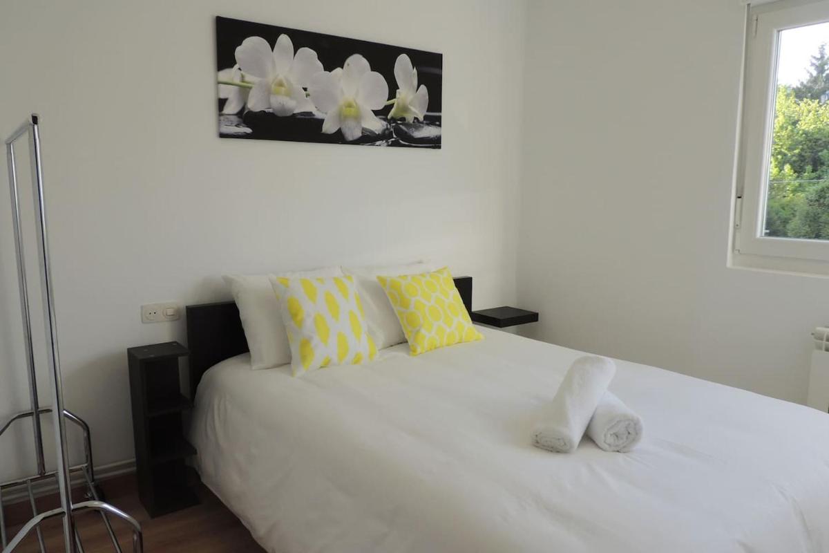 Precioso piso en Oviedo, Parking, Wifi y Netflix By DeLabra Apartments - Hizvo