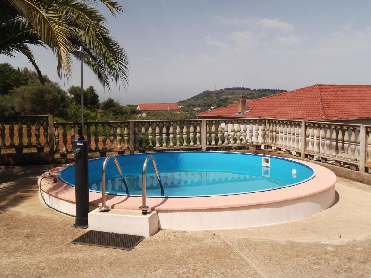 Diacos Ferienhaus - Housity