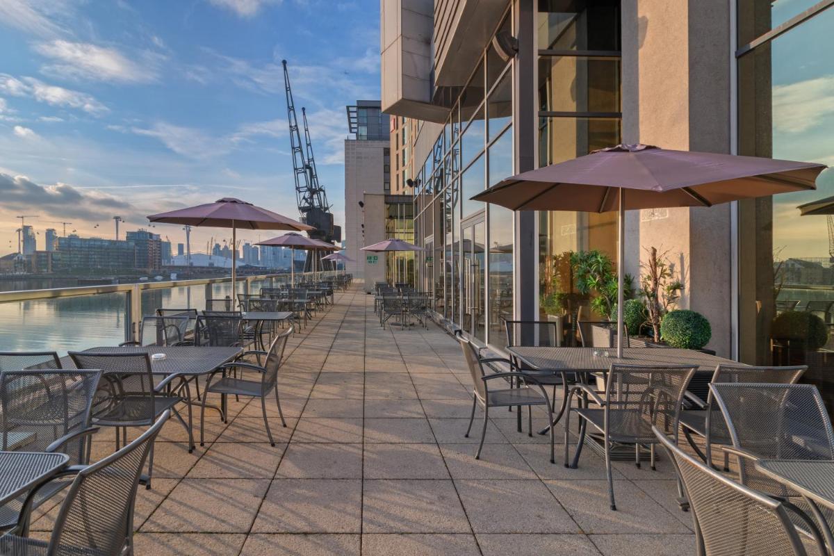Novotel London Excel - Housity