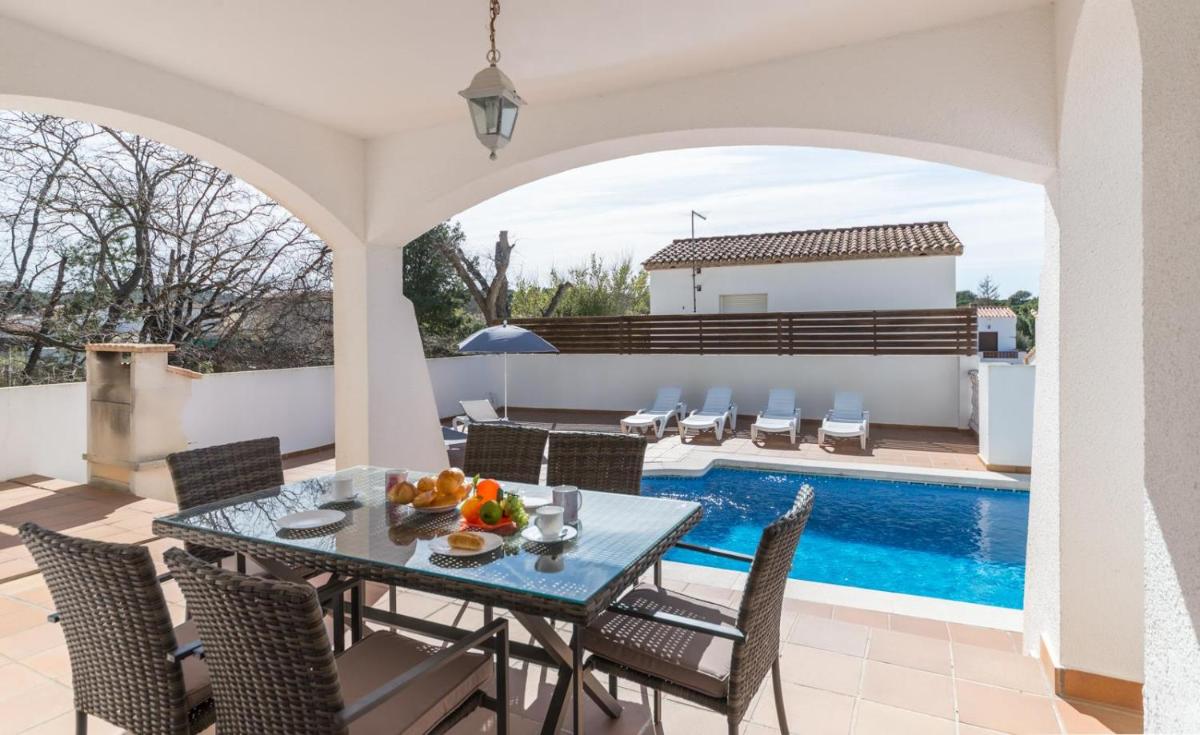 Holiday Home Olalla - Housity