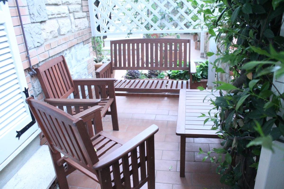 Casa Vacanze Lucchesi - Housity