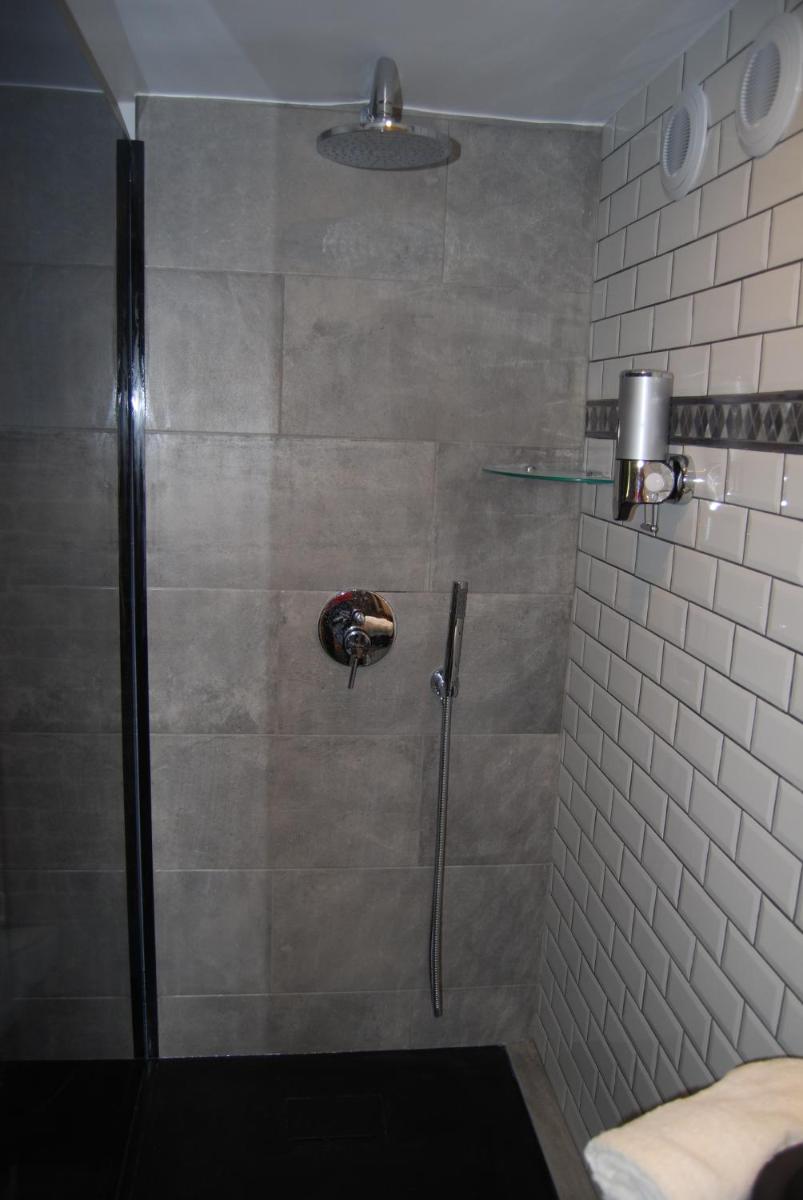 Appart Atipyque Tout Neuf - Housity