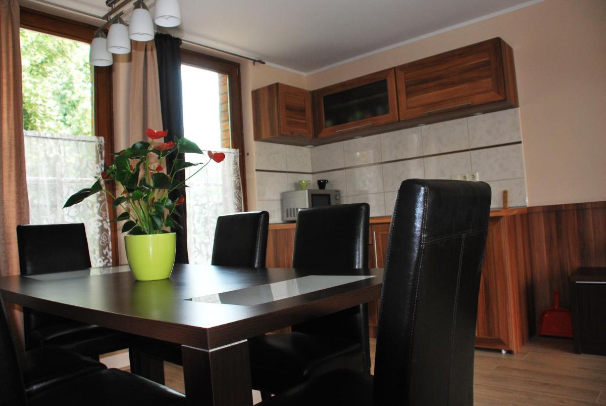 Albatrosz Apartman - Housity