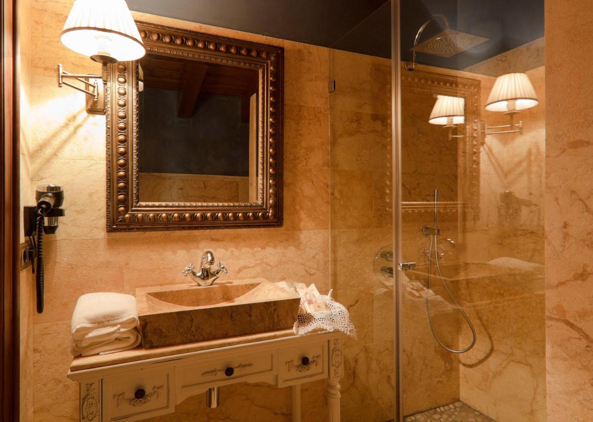 Un baño de Hospederia de los Parajes