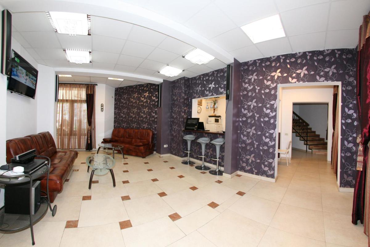City Garden Rooms and Apartments - Housity