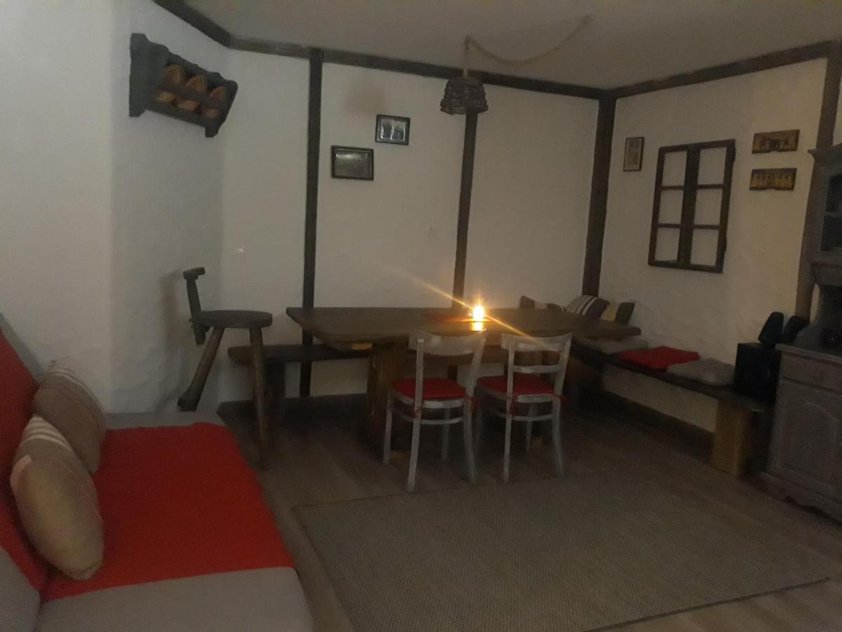 Apartma Romana - Housity
