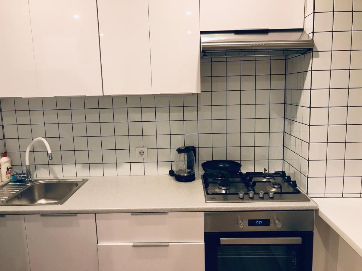 Suitetrails - TF Apartment двокімнатні апартаменти в центрі міста