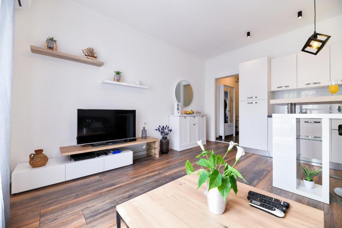 Serenity Apartment - Hizvo
