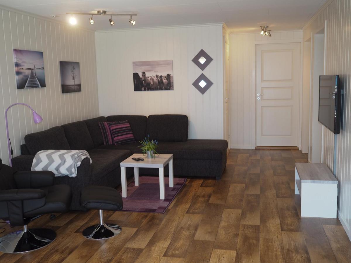 Stryn (10 min fra sentrum) stor og moderne leilighet - Housity