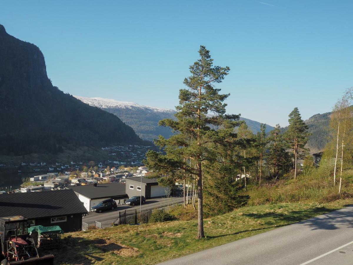 Stryn (10 min fra sentrum) stor og moderne leilighet - Housity