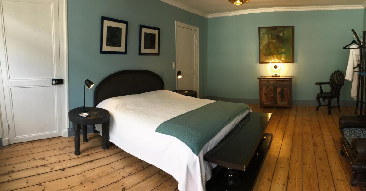 LES CHAMBRES D'HOTES DU PALAIS - Housity