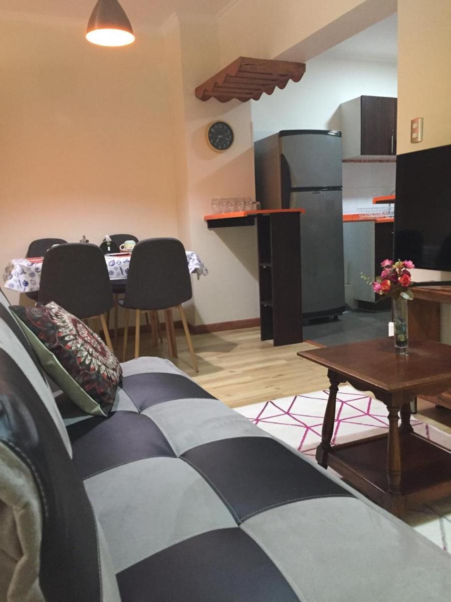 Departamento completo 41 mts2 -2 habs y 1 futón - Centro Tomé - 5 personas - Edificio Don Francisco max - Housity