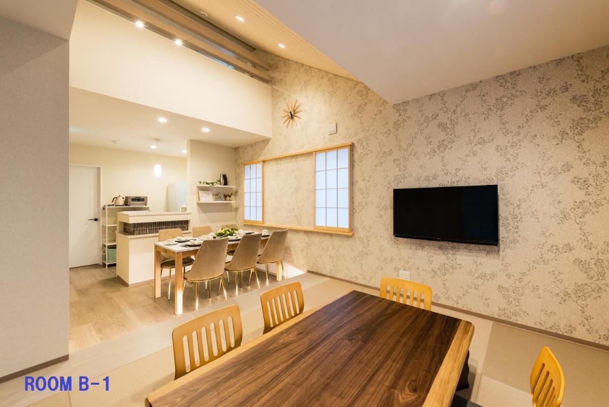 Guest Villa Hakone Yumoto RiverSide - Housity