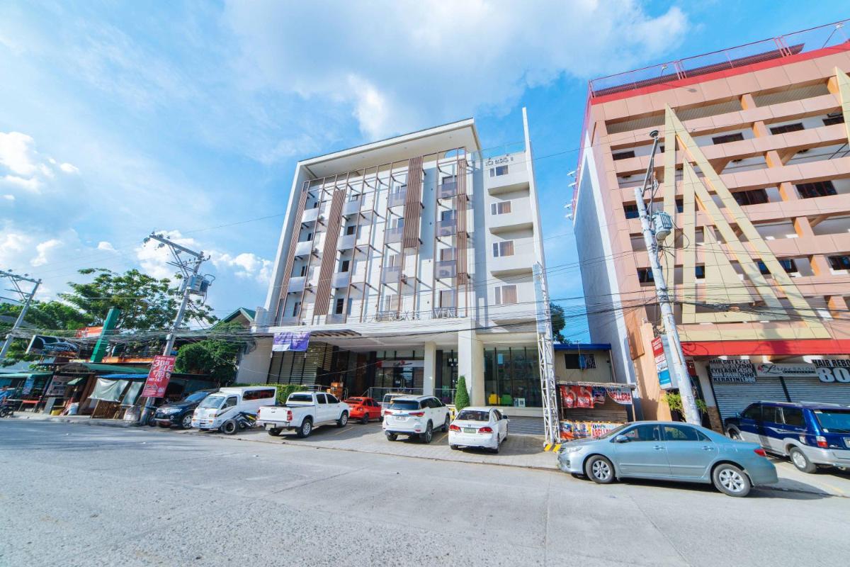 RedDoorz Plus @ Roxas Street Davao - Housity