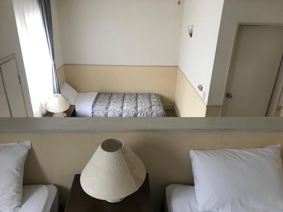 Petit Hotel Kurumi to Milk - Housity