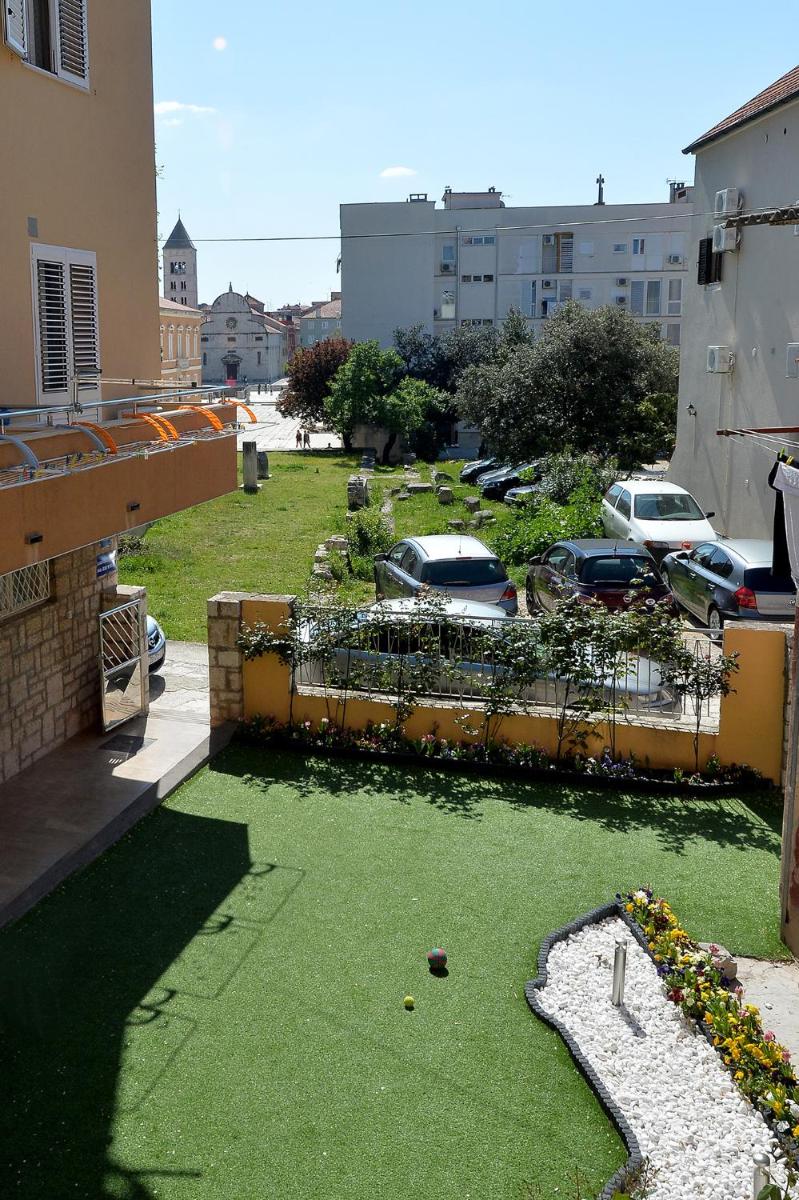 Apartment Simoni ZD - Housity