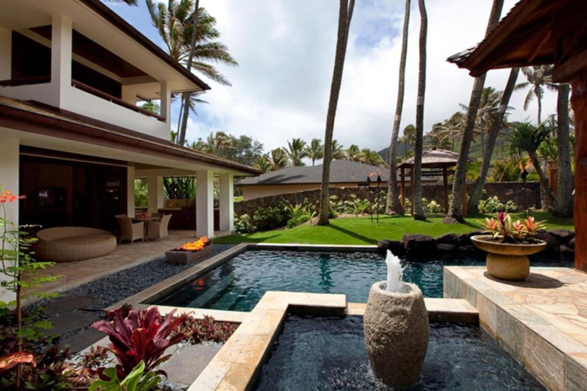 Villa Koa - Hale Koa LUXURY Beachfront - Housity