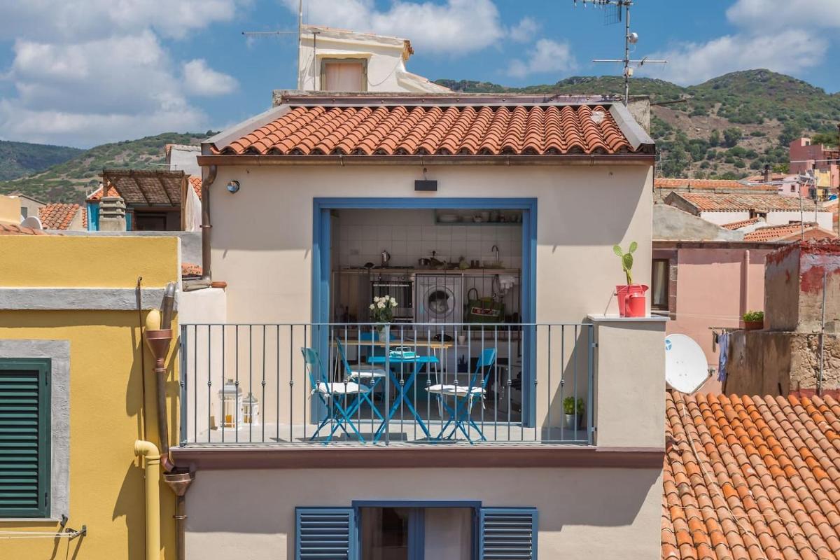 Charming Tower House in the historic center - Housity