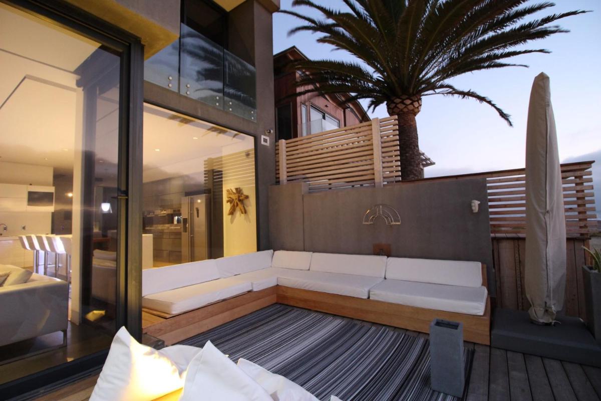 Dolphin Beach Villa - Housity