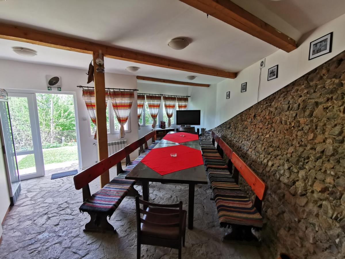 Villa Aqua - Housity