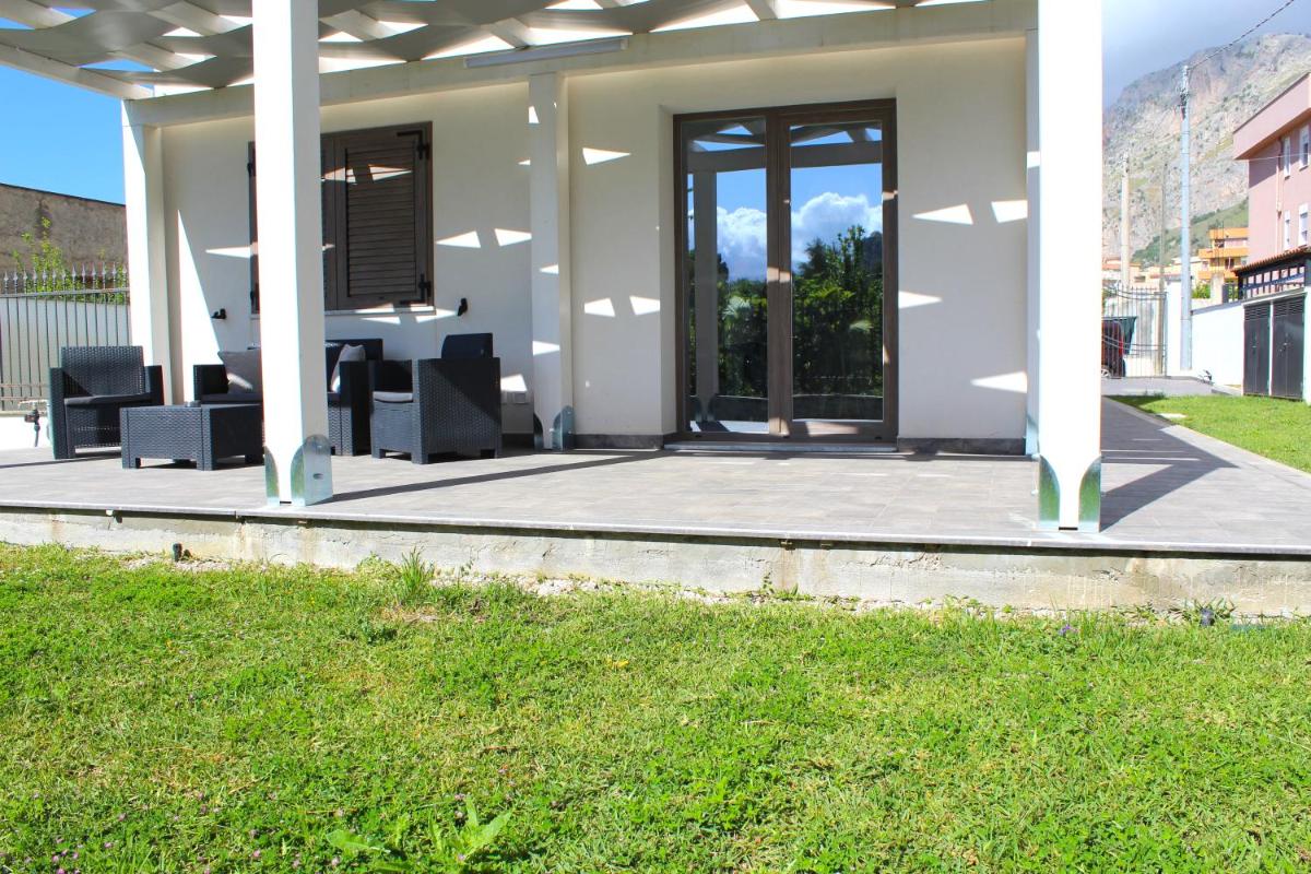 Suite Capaci - Housity