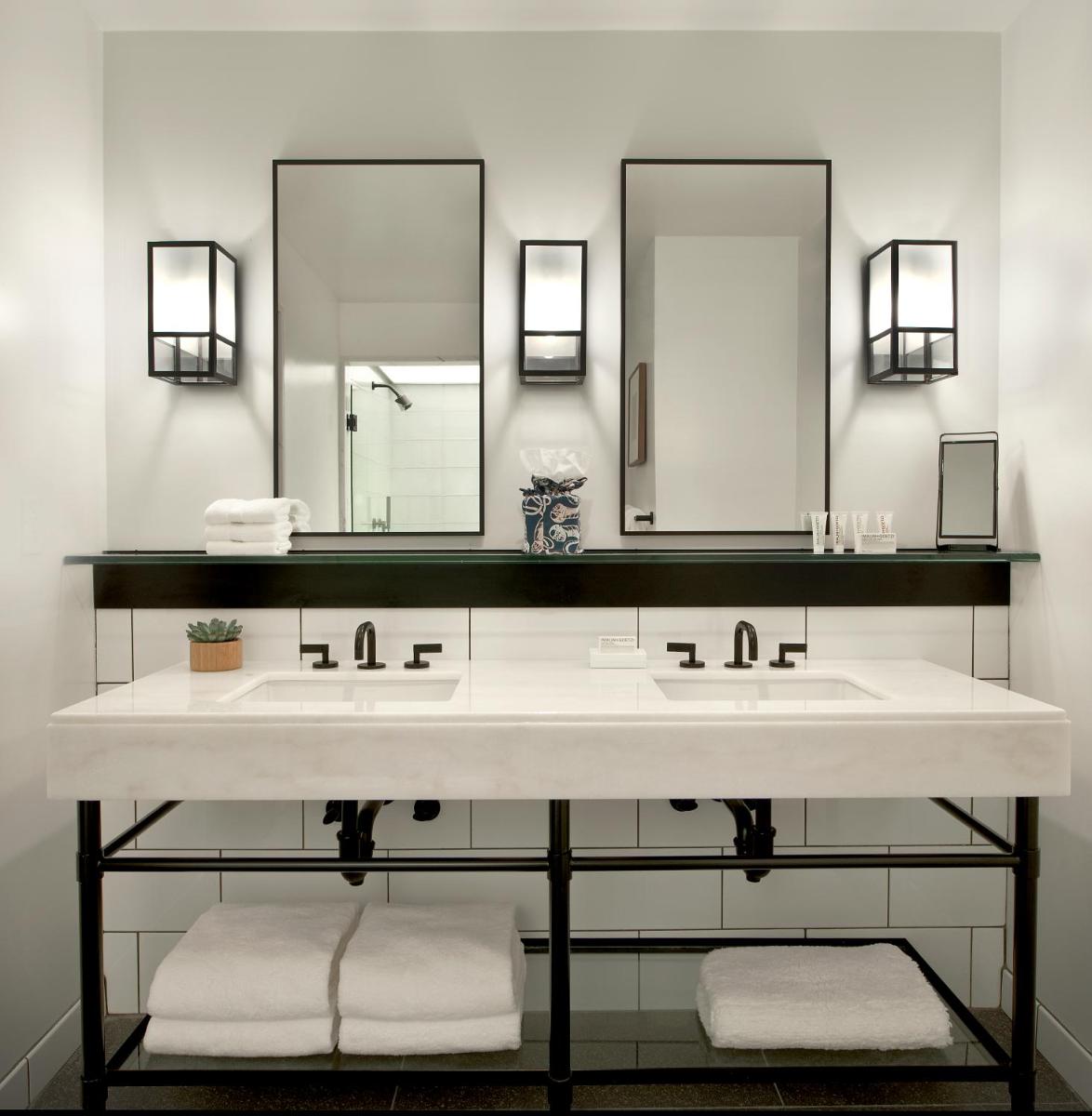 21c Museum Hotel Cincinnati - Housity