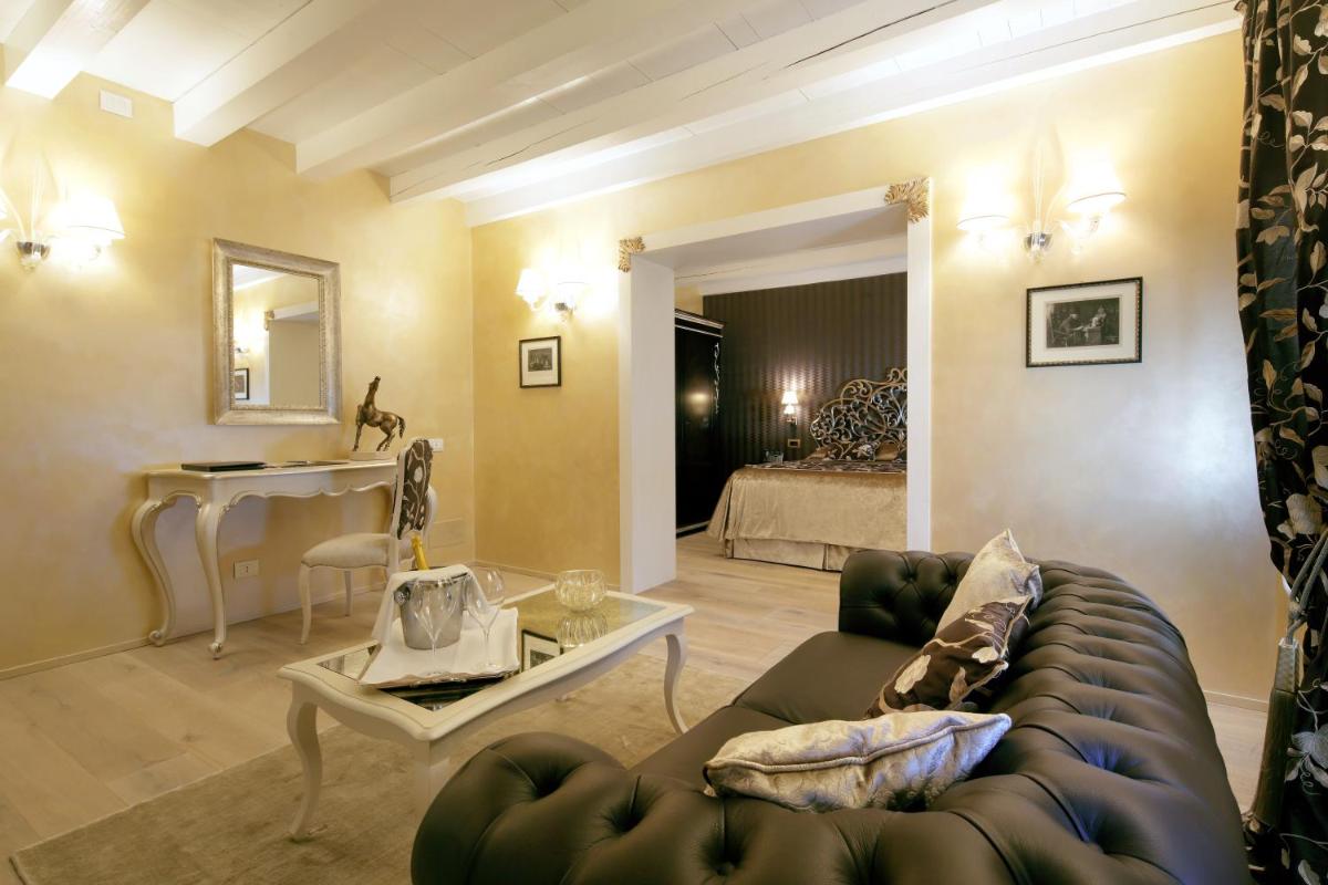 Colonìa Resort - Housity