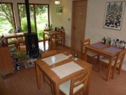 Guesthouse Mintaro Hut - Housity
