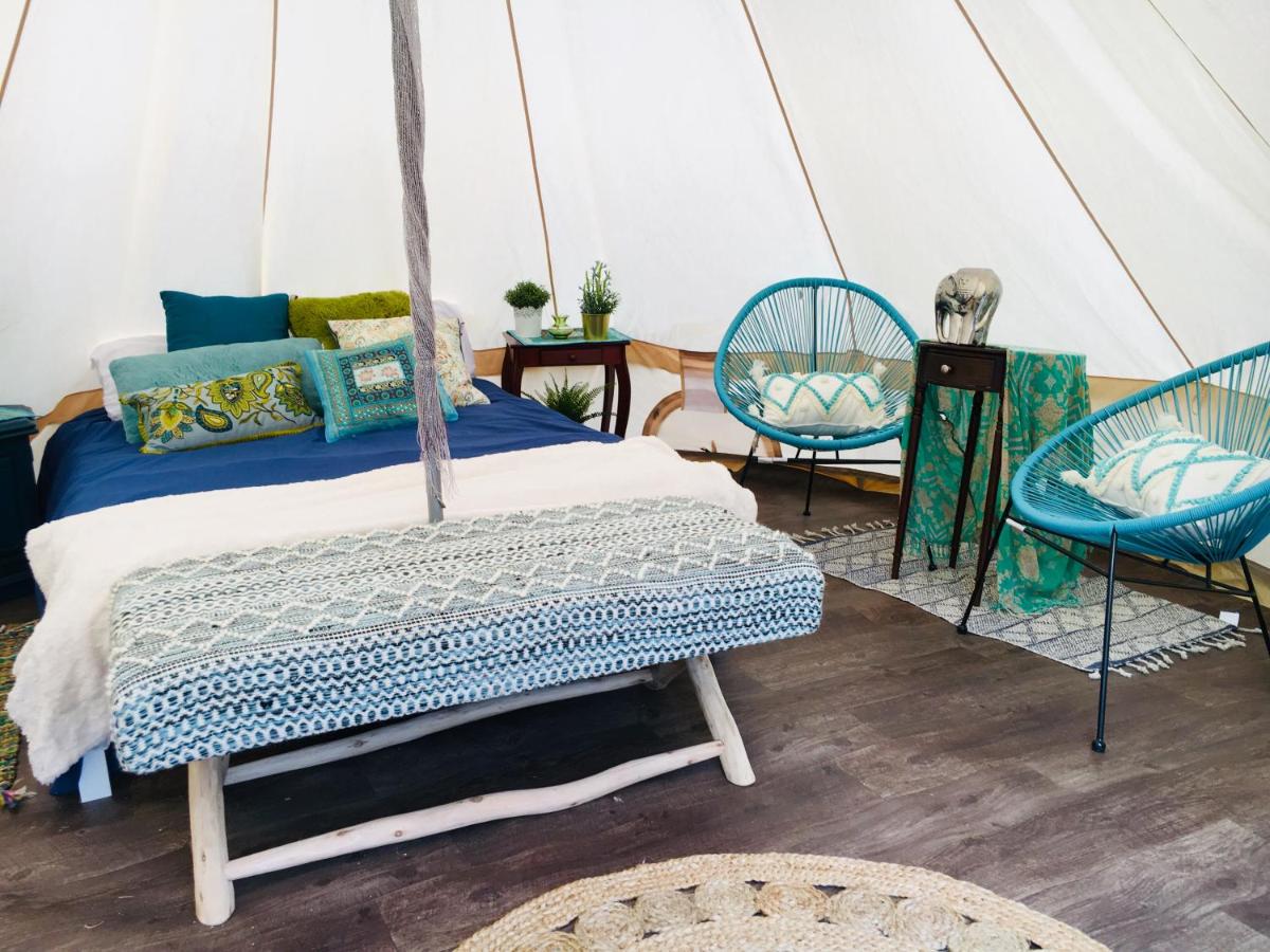 Boho Daydreams Tent - Housity