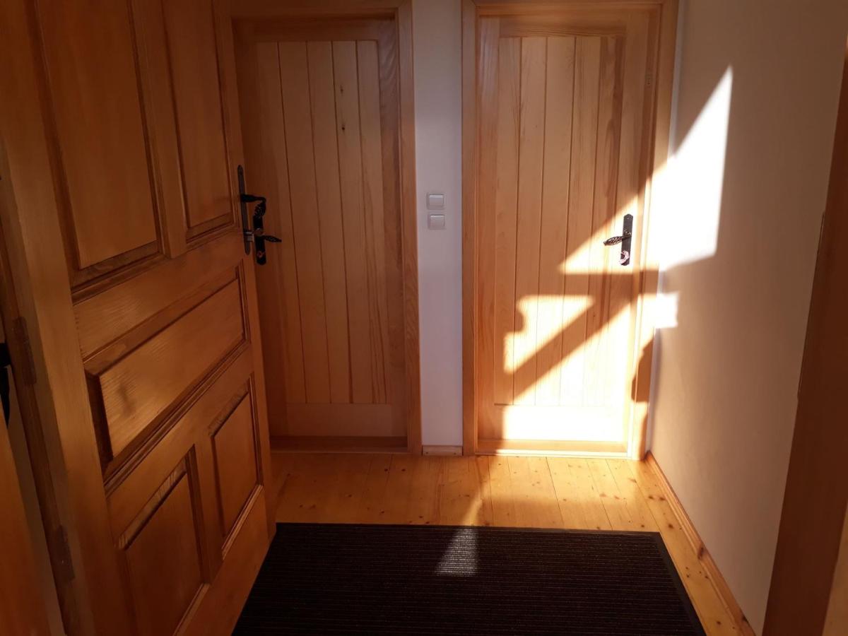 Sobe na vinskoj cesti Zmajevac - Housity