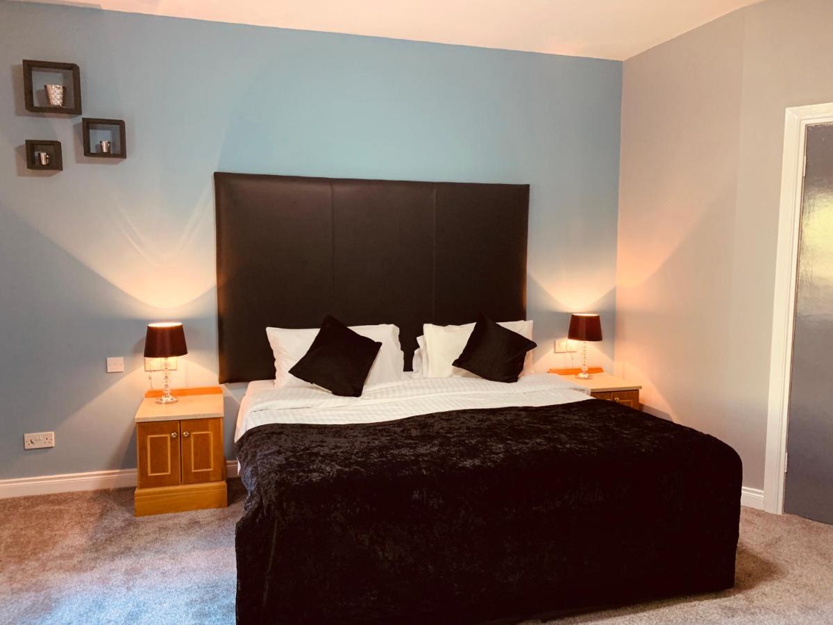 The Bannville Hotel - Housity