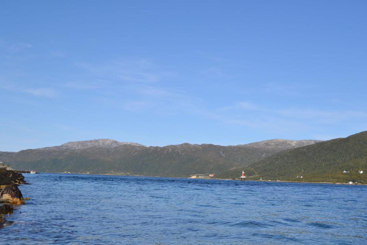 Kvaløya Lodge - Housity