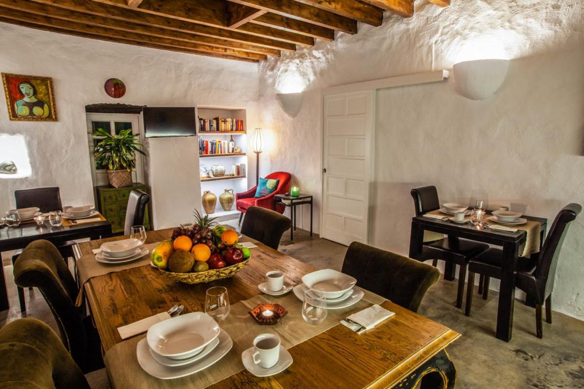 Los Lirios Hotel Rural - Adults Only - Housity