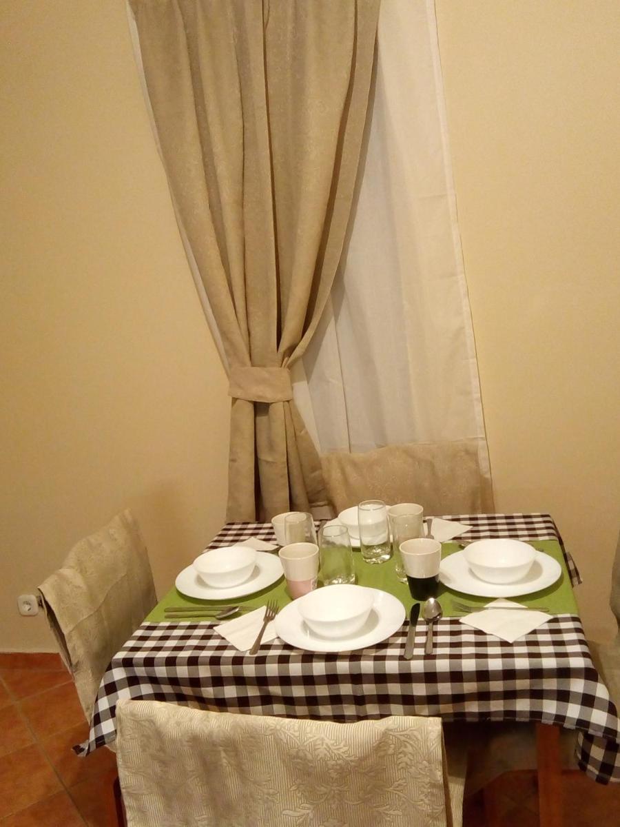 Golden Sunshine Apartman - Housity