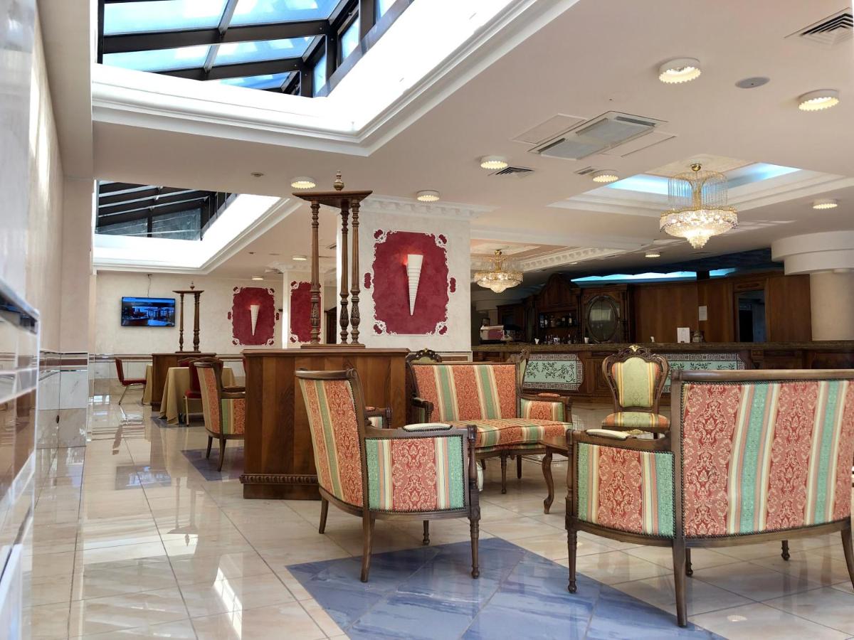 ALI HOTELS - Palace - Housity