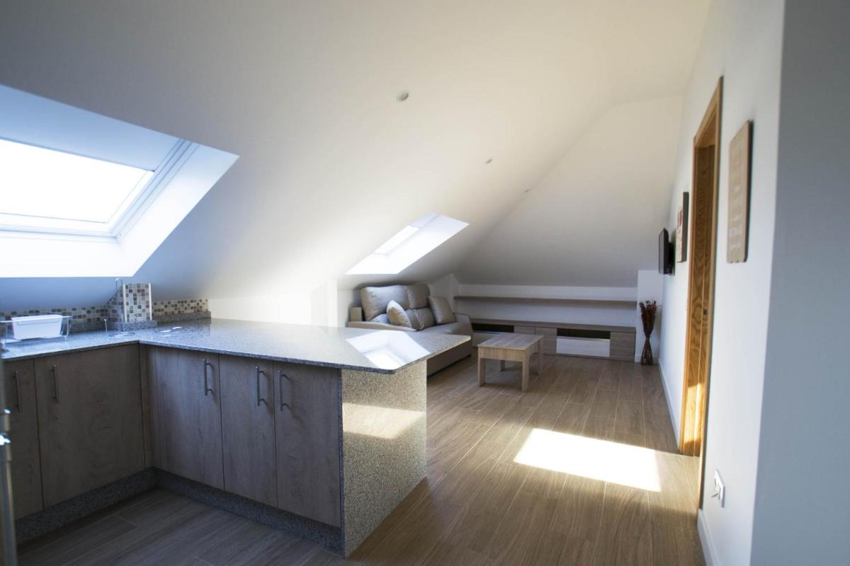 Hostel Albergue O Mesón - Apartamentos - Housity