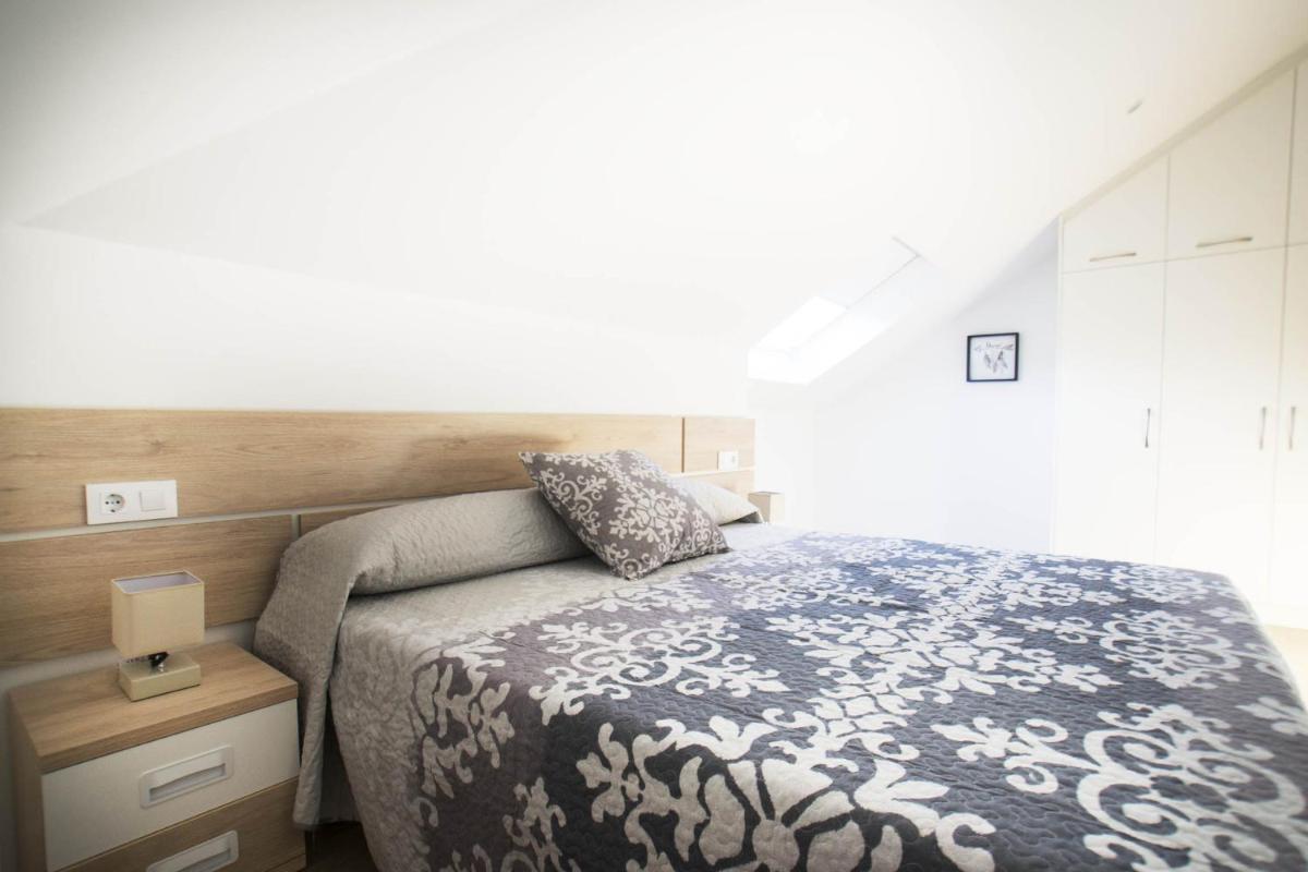 Hostel Albergue O Mesón - Apartamentos - Housity