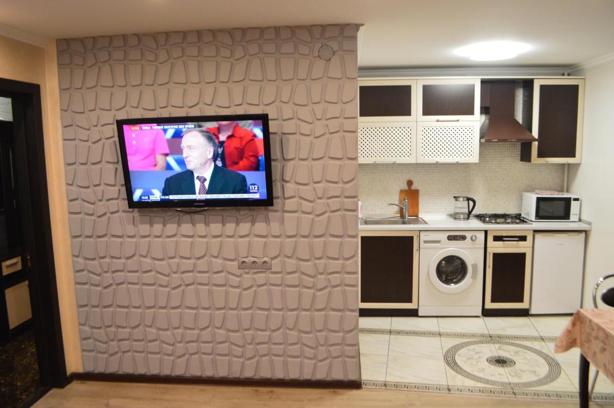 Suitetrails - 2 room Lux Apartment on Kulika Street