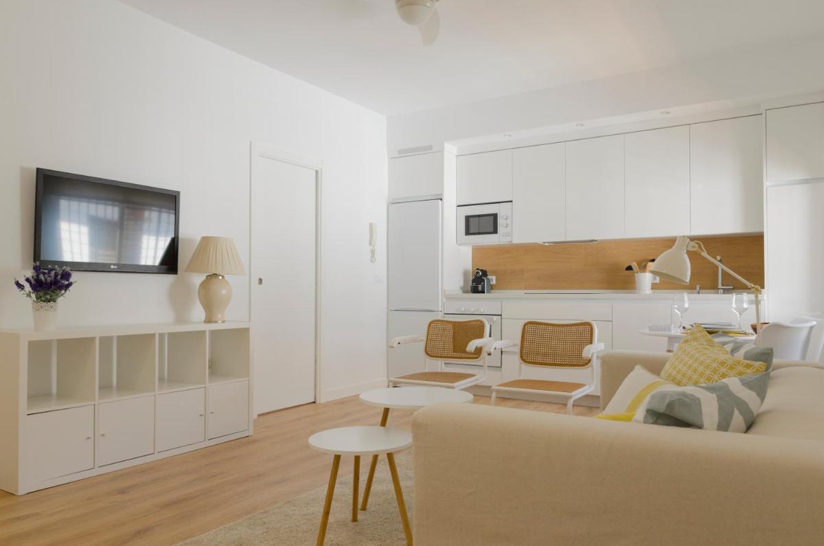 Deluxe La Trinidad - Housity