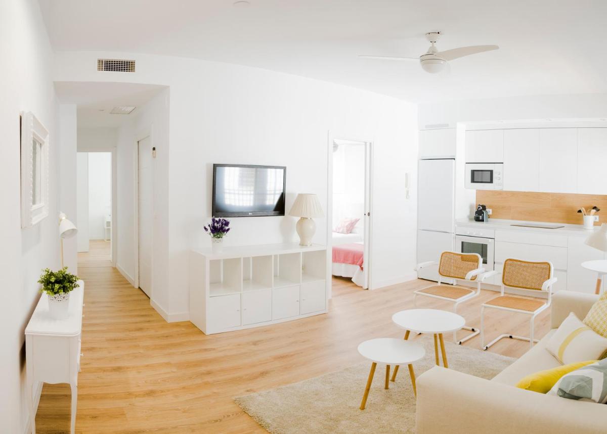 Deluxe La Trinidad - Housity
